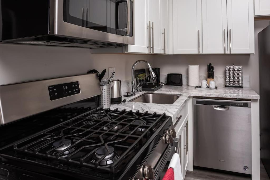 Lovely Studio W Full Kitchen In Heart Of סן דייגו מראה חיצוני תמונה